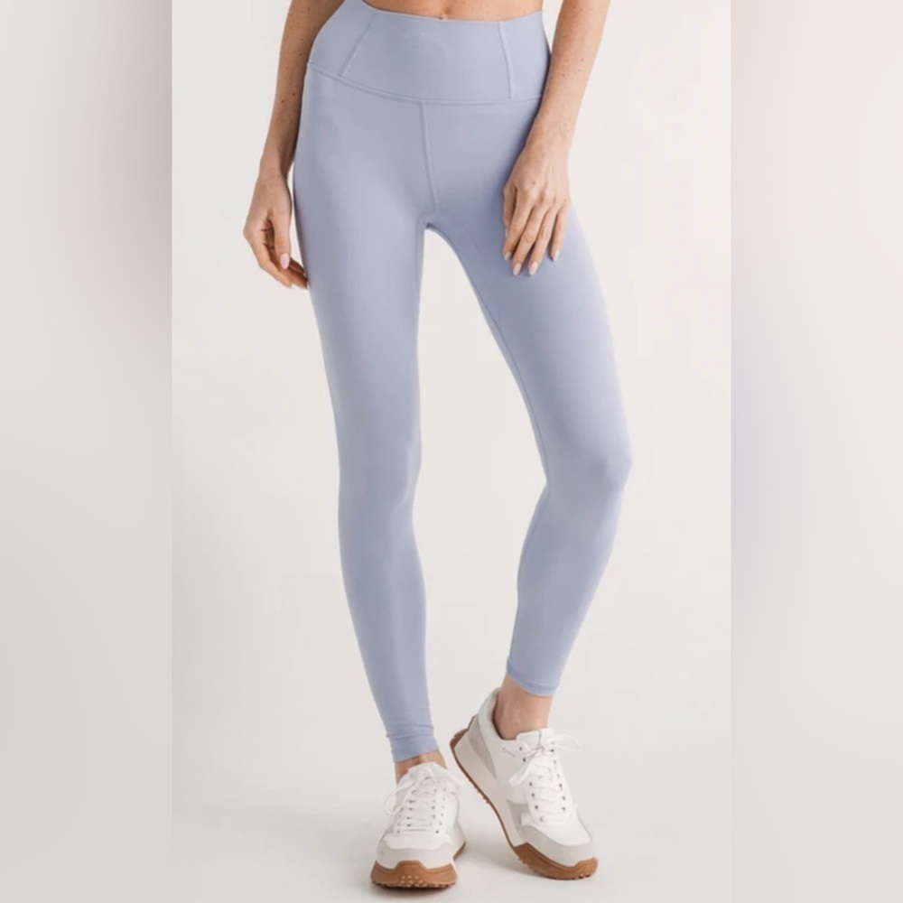 FP Movement Women’s Platinum Gray Never Better Leggings Size S NWT